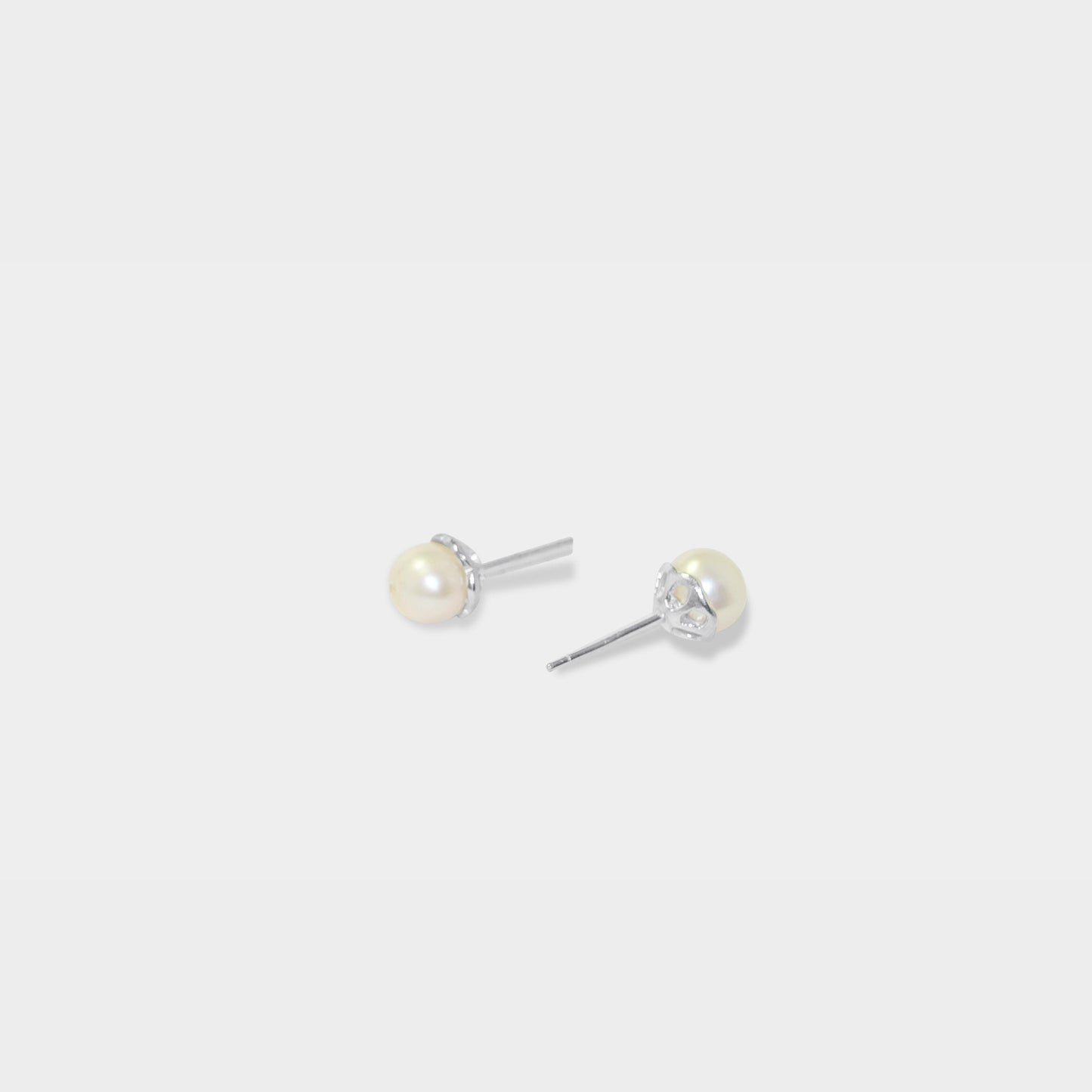 【經典珍珠】8mm 經典純銀珍珠耳環｜8mm Classic Pearl Earrings