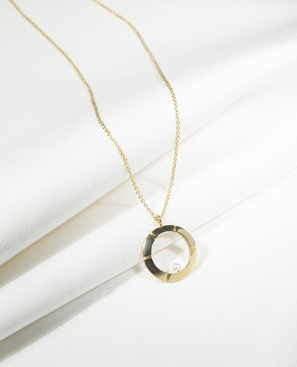 【綻放】18吋小圓畫框項鍊/ 925純銀/黃銅鍍20K金  Petite Aureole Frame Necklace