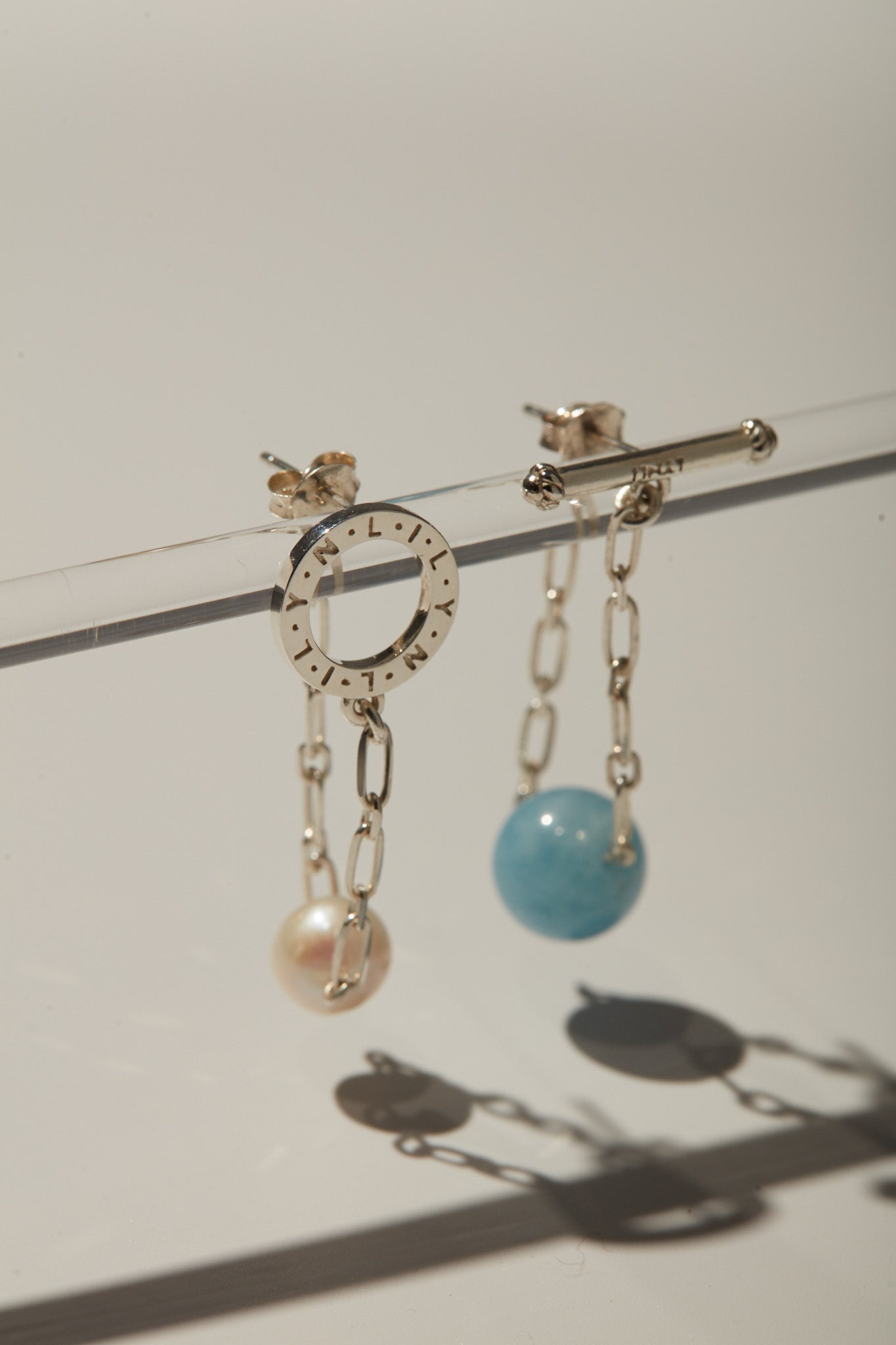 【心驛】里程＿OT扣寶石珍珠不對稱純銀耳環 Mileage 925 Silver Earrings