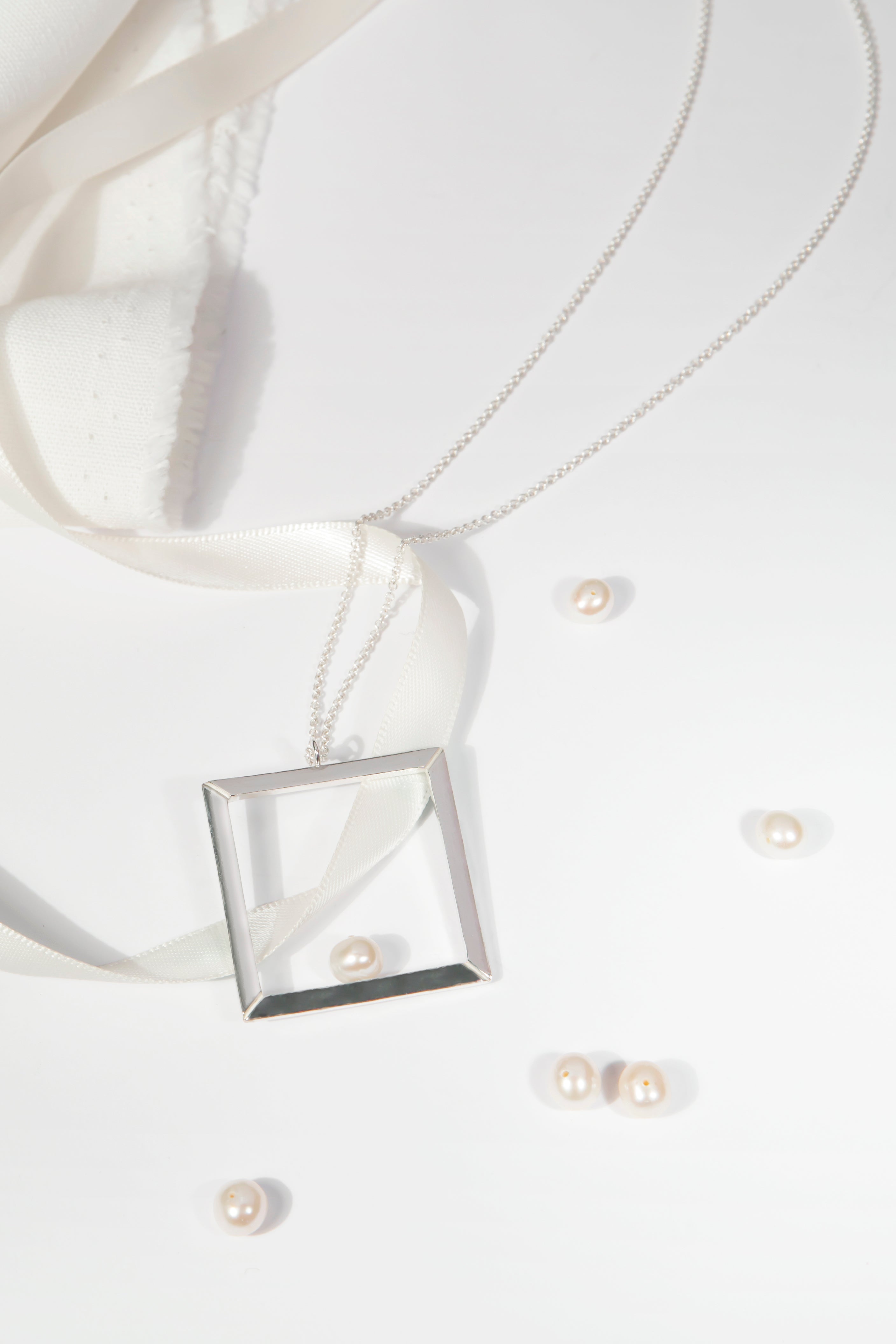 【Blooming】24-inch Large Square Frame Necklace / Sterling Silver, Brass Plated with 20K Gold 