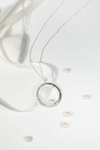 【Radiance】24-inch Large Round Picture Frame Necklace / 925 Sterling Silver / Brass Plated with 20K Gold Classic Aureole Frame Necklace