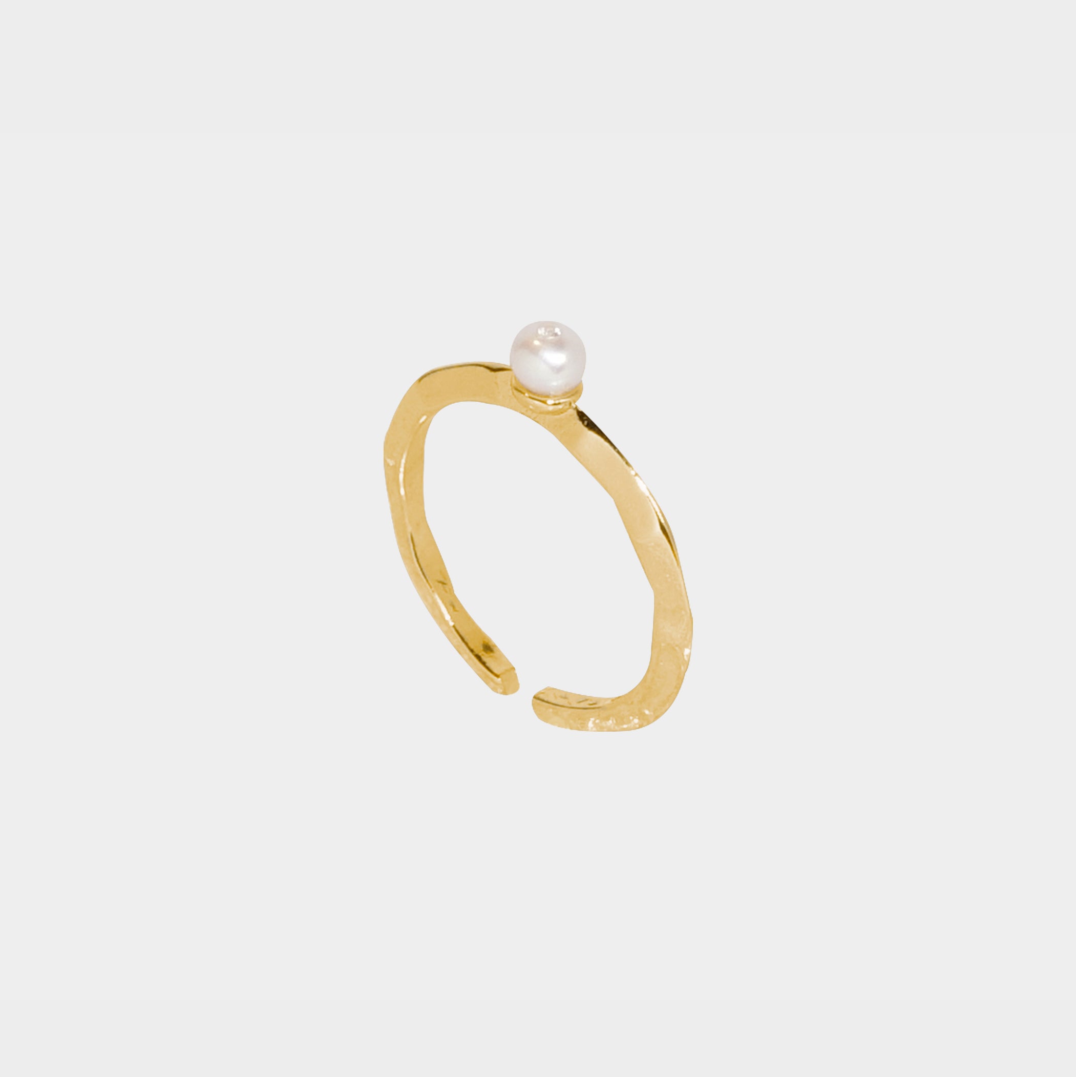 Pearl on Frame Ring / Brass plated with 20% gold / Custom ring size available upon request