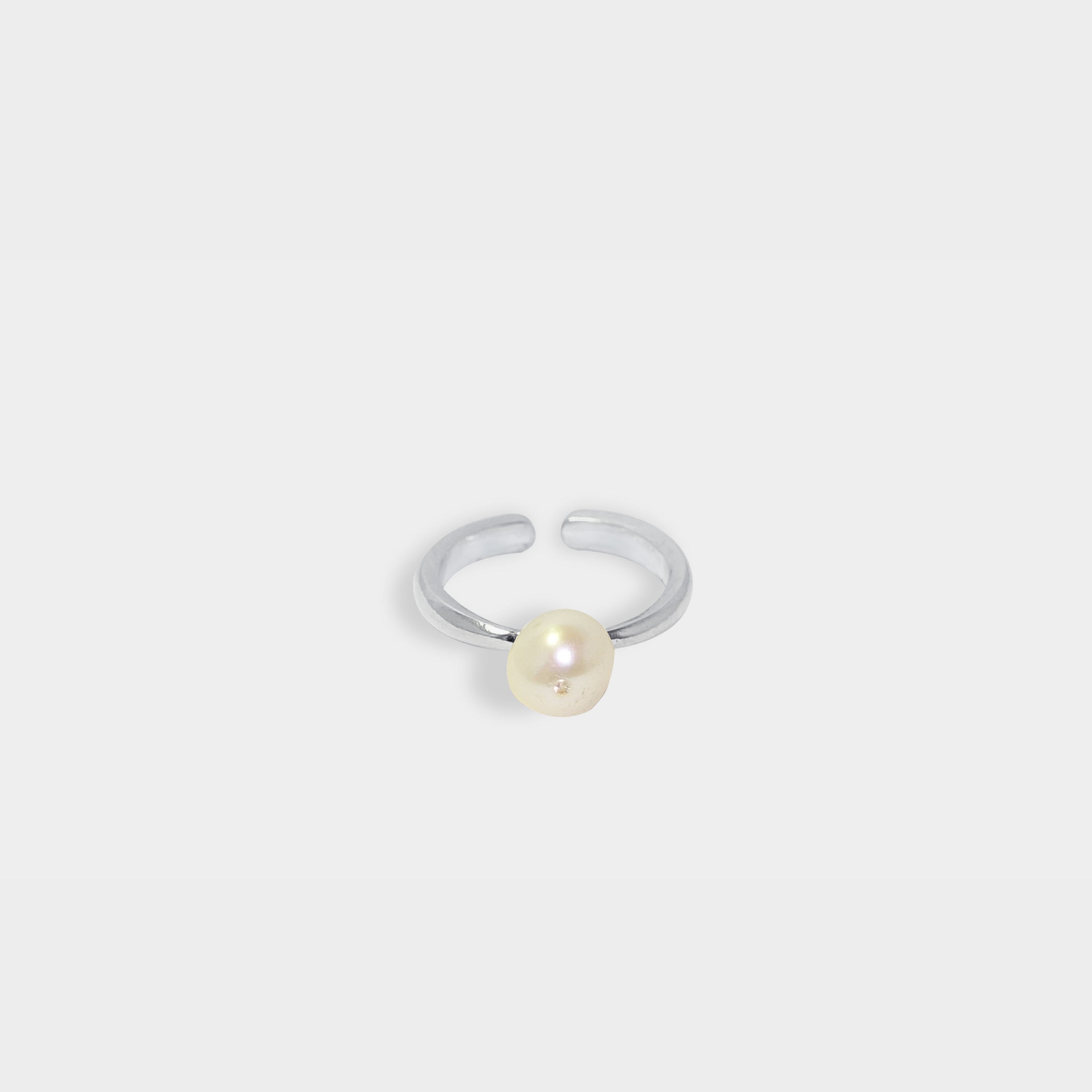 [Classic Pearl] Devote Yourself Pearl Ring / 925 Sterling Silver / Custom ring size available upon request.
