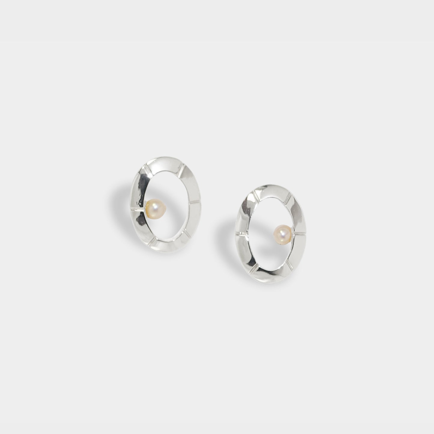 【綻放】橢圓形畫框耳環/可選925純銀/黃銅鍍20K金 Classic Ellipse Frame Earrings