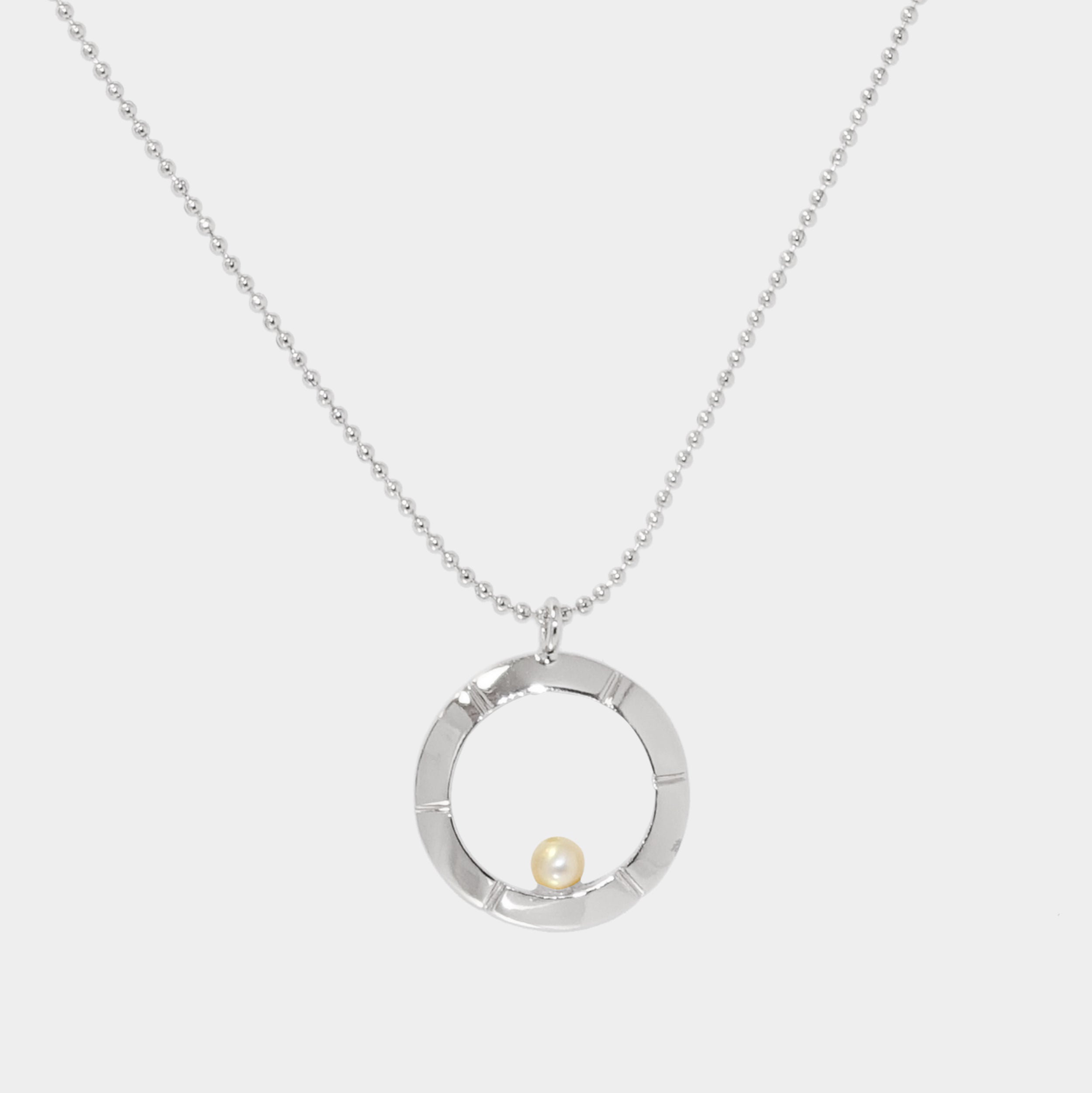 【Blooming】18-inch Petite Aureole Frame Necklace / 925 Sterling Silver / 20K Gold Plated Brass