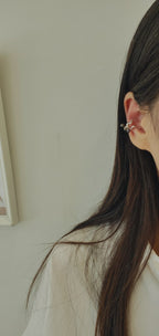 【SCART】Whisper Ear Clip - Black Pearl Sterling Silver Ear Clip