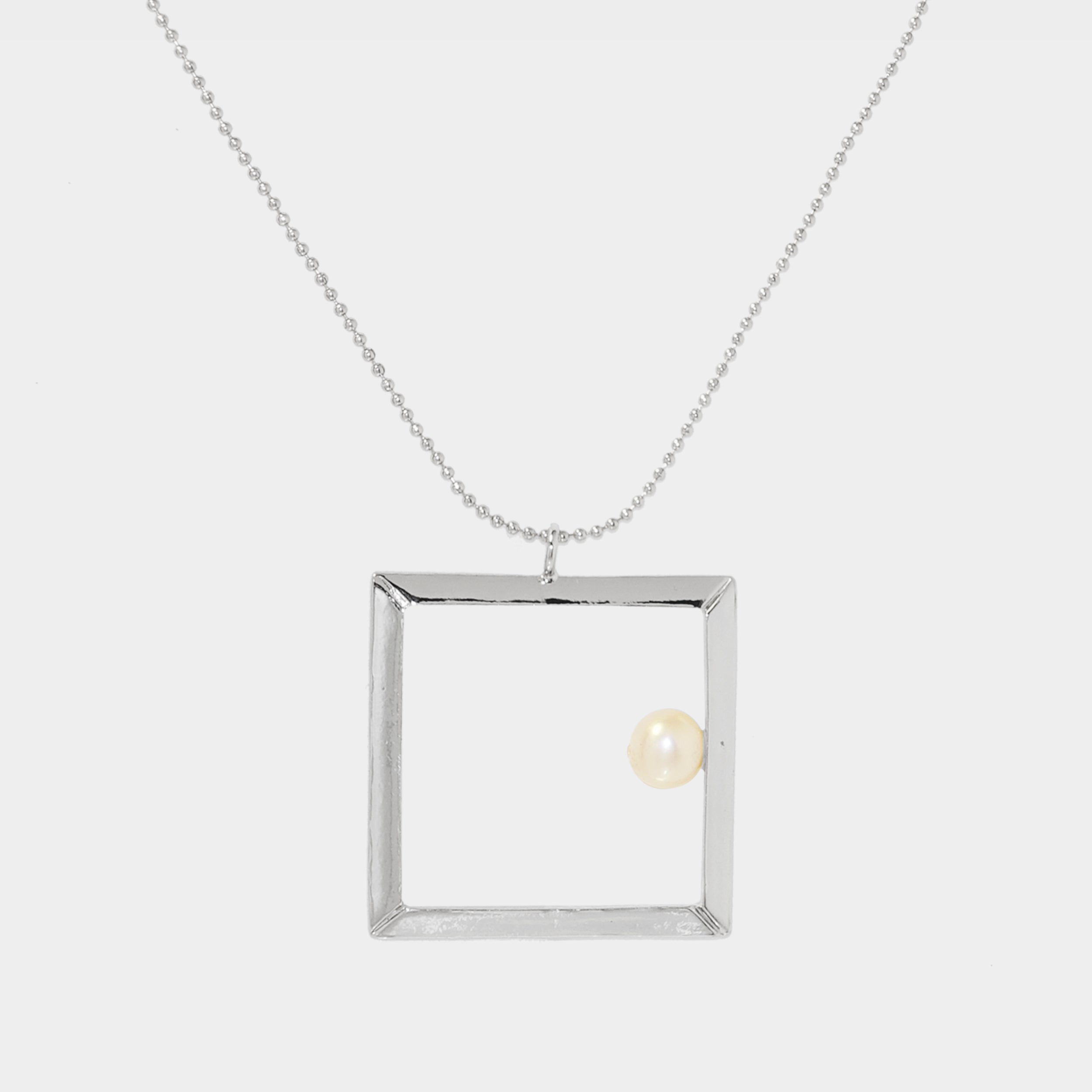 【Blooming】24-inch Large Square Frame Necklace / Sterling Silver, Brass Plated with 20K Gold 